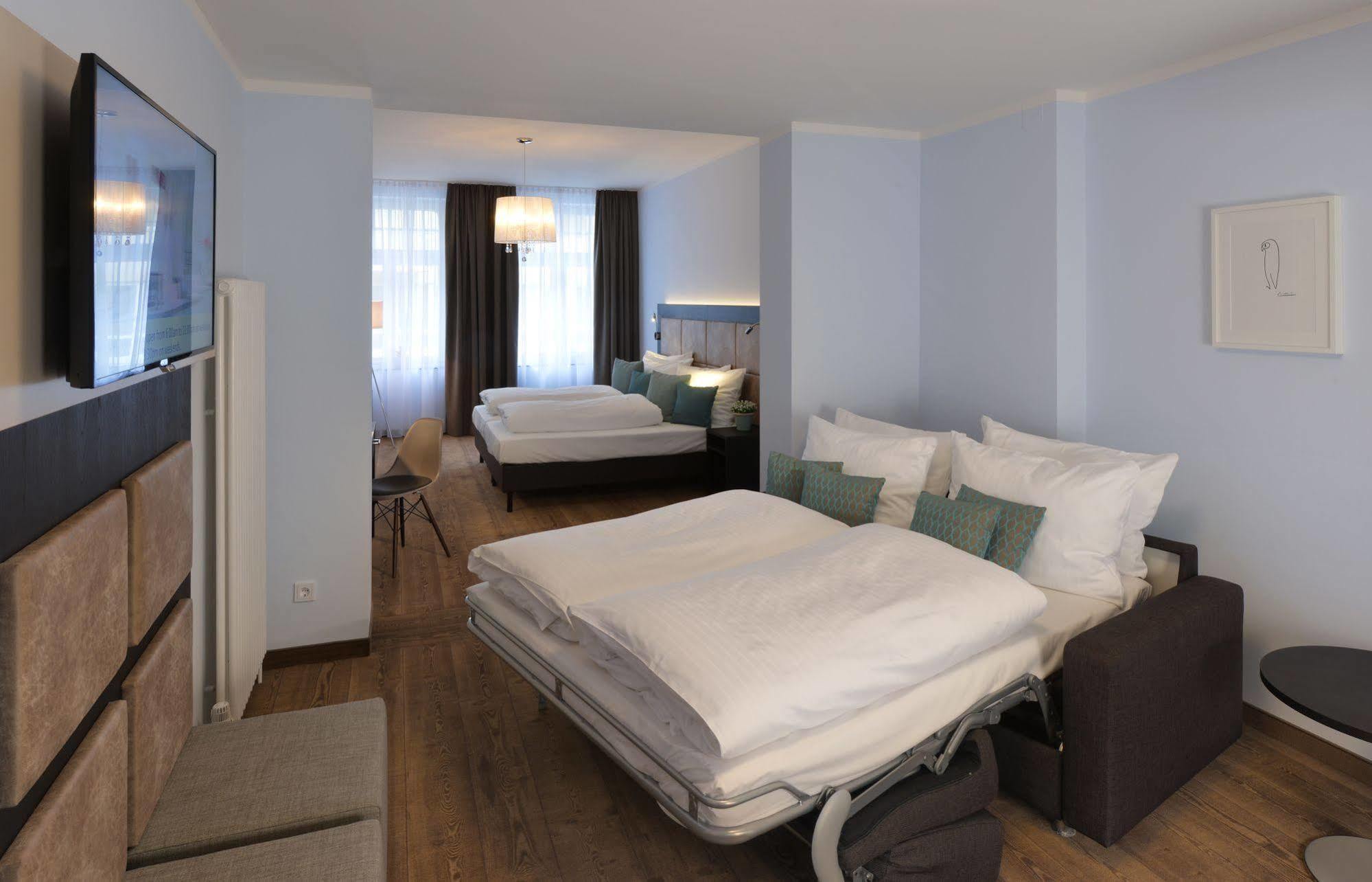 Uhu Gaestehaus Superior Köln Kültér fotó